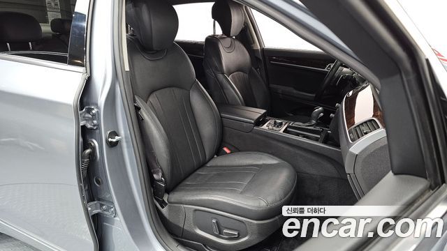 Hyundai Genesis 2016 — photo 10