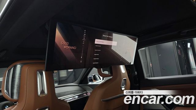 BMW 7-Series 2024 — photo 34