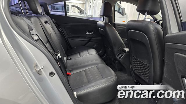 Renault Korea SM3 2019 — photo 17