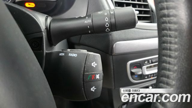 Renault Korea SM3 2019 — photo 24