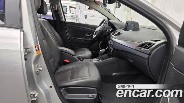 Renault Korea SM3 2019 — photo 16