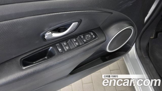 Renault Korea SM3 2019 — photo 28