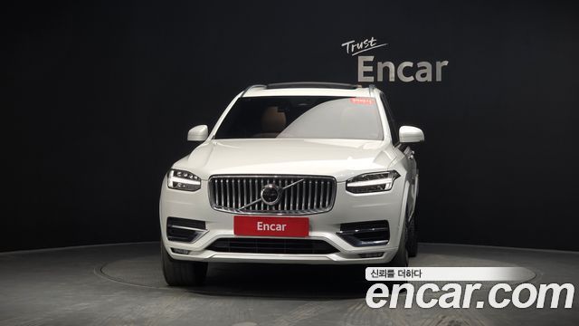 Volvo XC90 2023 — photo 3