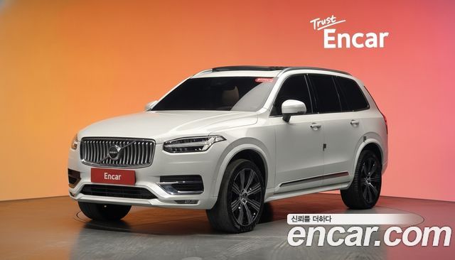 Volvo XC90 2023 — photo 1
