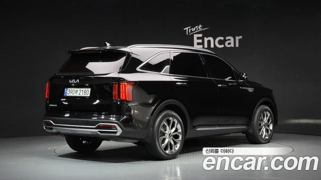 Kia Sorento 2023 — photo 2