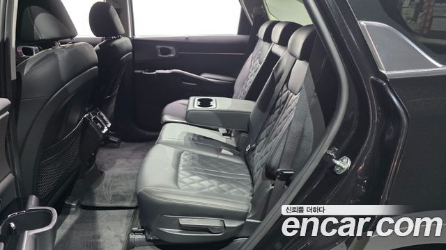 Kia Sorento 2023 — photo 17