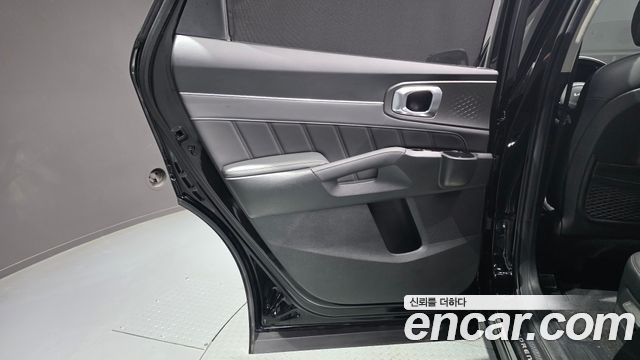 Kia Sorento 2023 — photo 15