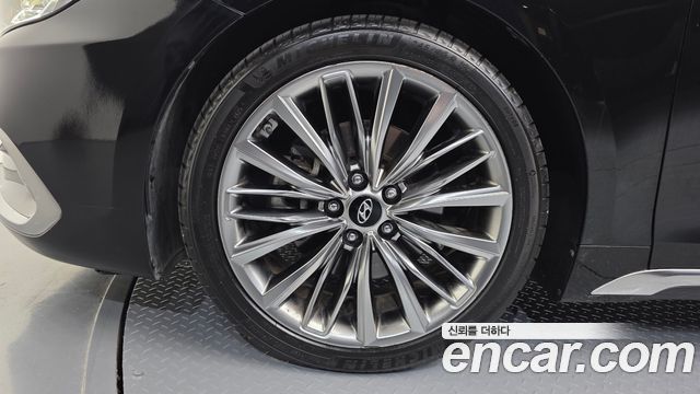 Hyundai Grandeur 2017 — photo 5