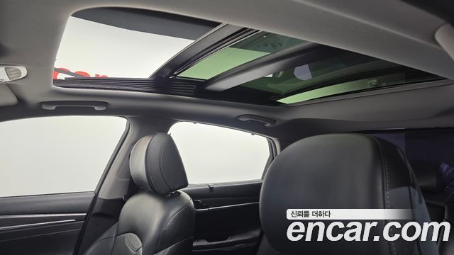Hyundai Grandeur 2017 — photo 17