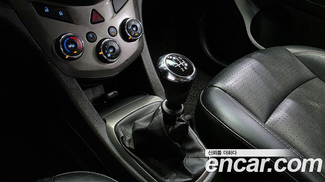 Chevrolet Korea Aveo 2013 — photo 9