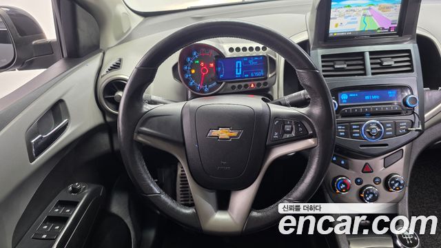 Chevrolet Korea Aveo 2013 — photo 13
