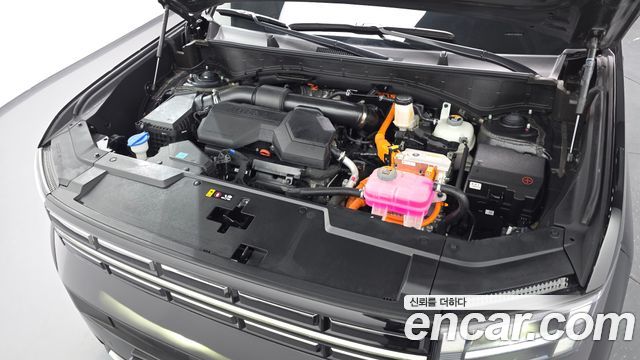 Hyundai Santafe 2025 — photo 6