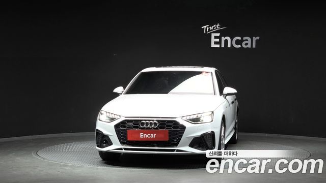 Audi A4 2023 — photo 3