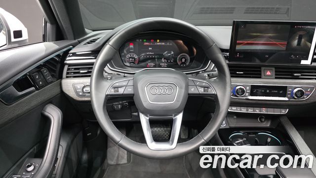 Audi A4 2023 — photo 18