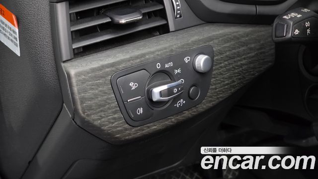 Audi A4 2023 — photo 21