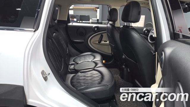Mini Countryman 2012 — photo 12