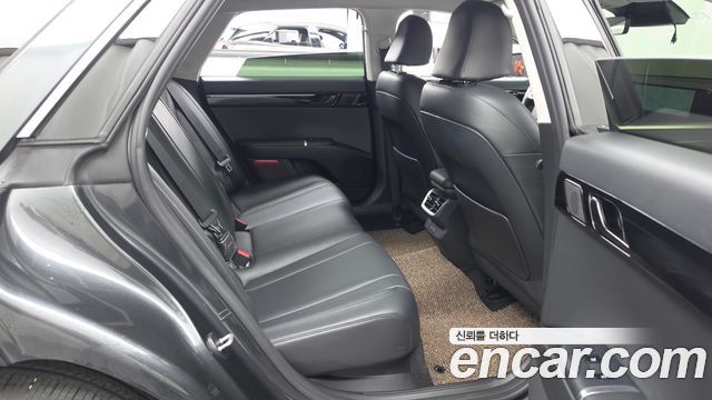 Hyundai Grandeur 2023 — photo 12