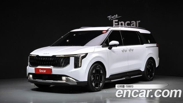 Kia Canival 2024 — photo 1