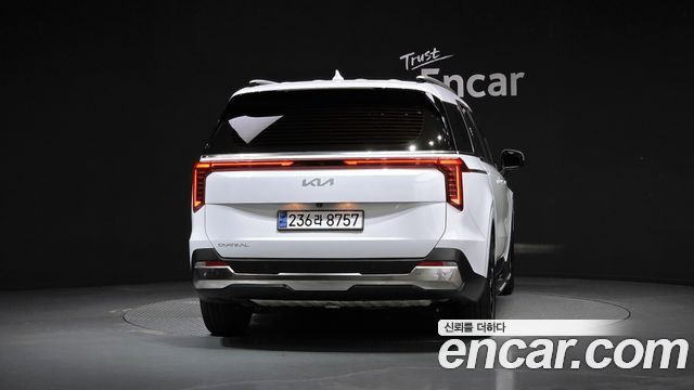 Kia Canival 2024 — photo 4