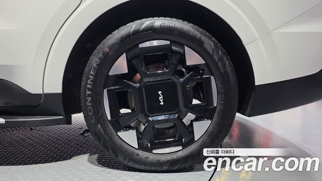 Kia Canival 2024 — photo 7