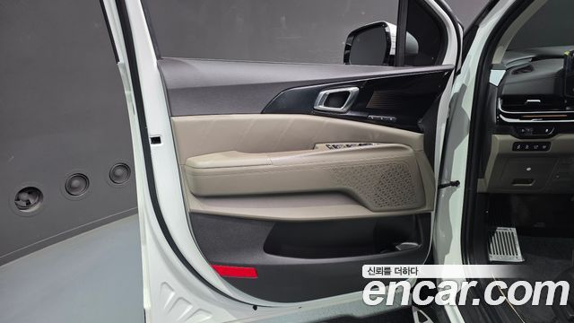 Kia Canival 2024 — photo 14