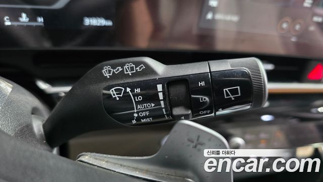 Kia Canival 2024 — photo 28
