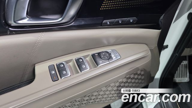 Kia Canival 2024 — photo 30