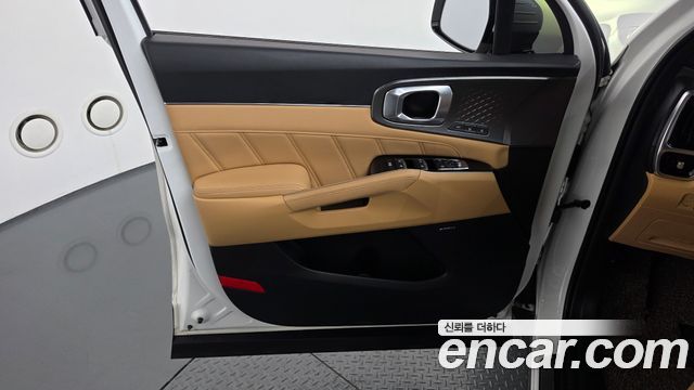 Kia Sorento 2023 — photo 14