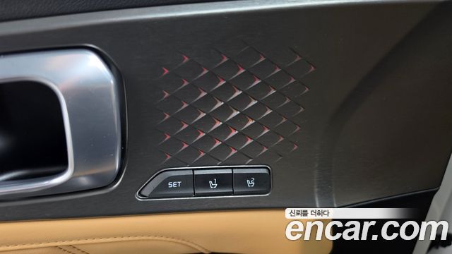 Kia Sorento 2023 — photo 38