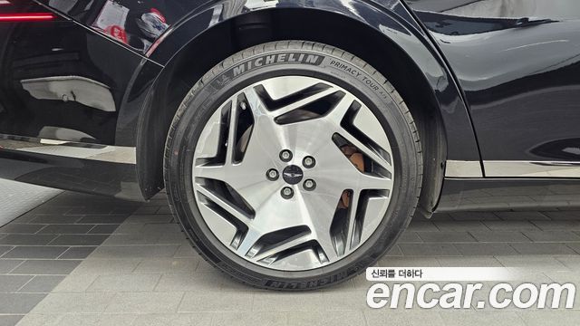 Genesis G90 2023 — photo 5