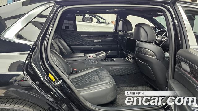 Genesis G90 2023 — photo 12