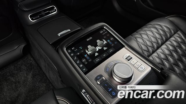 Genesis G90 2023 — photo 19