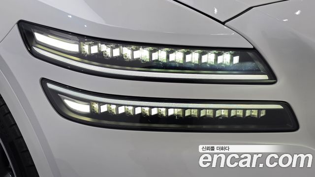 Genesis GV80 2024 — photo 8