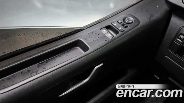 Hyundai Staria 2022 — photo 22