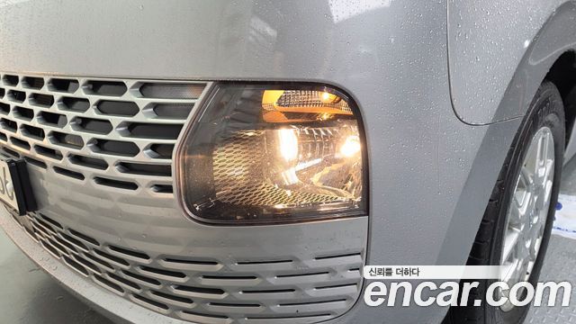 Hyundai Staria 2022 — photo 8