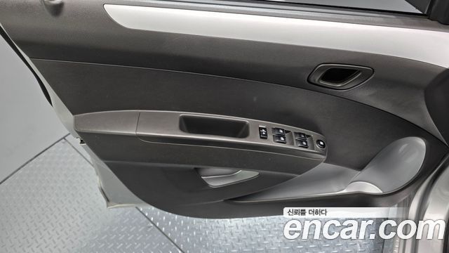 Chevrolet Korea Spark 2014 — photo 14