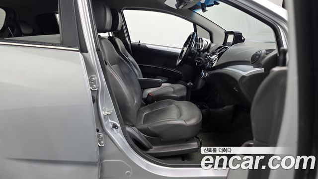 Chevrolet Korea Spark 2014 — photo 16