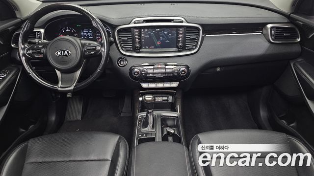 Kia Sorento 2016 — photo 10