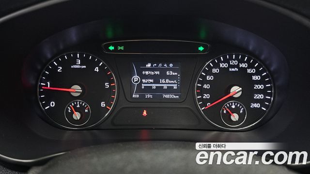 Kia Sorento 2016 — photo 11