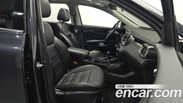 Kia Sorento 2016 — photo 13
