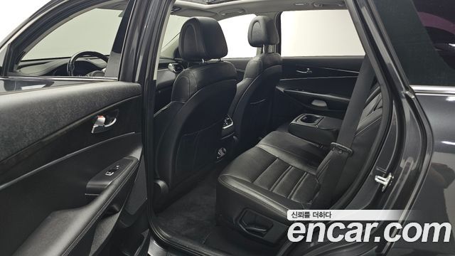 Kia Sorento 2016 — photo 18