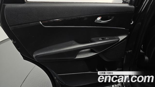 Kia Sorento 2016 — photo 15
