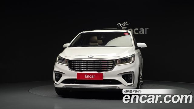 Kia Canival 2020 — photo 3