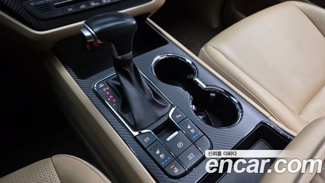 Kia Canival 2020 — photo 9