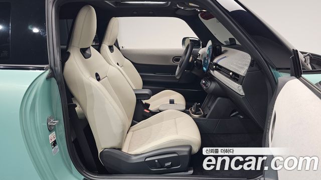 Mini Cooper 2025 — photo 16