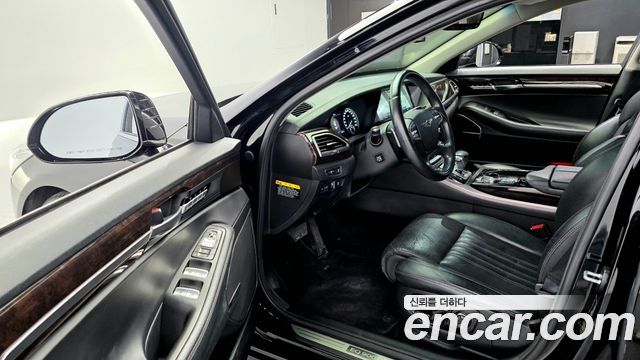 Genesis EQ900 2016 — photo 13