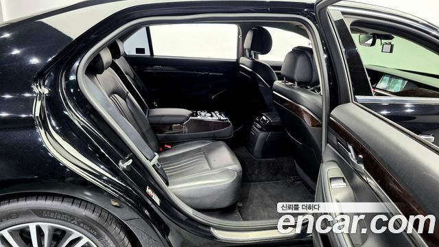 Genesis EQ900 2016 — photo 17