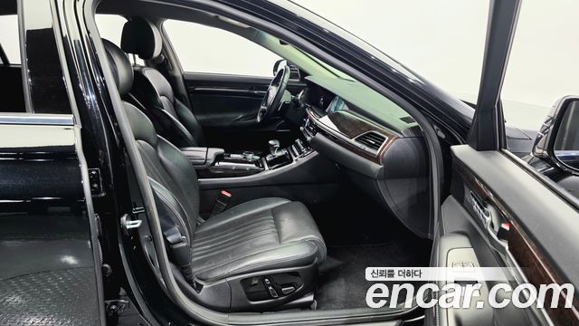Genesis EQ900 2016 — photo 18