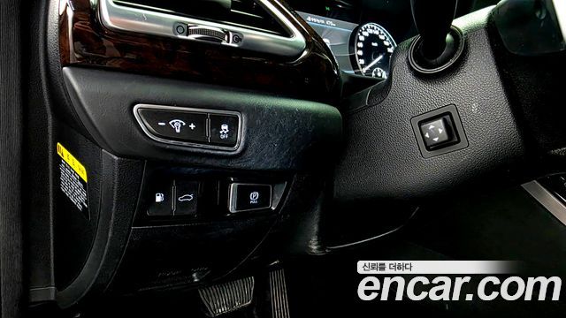 Genesis EQ900 2016 — photo 22