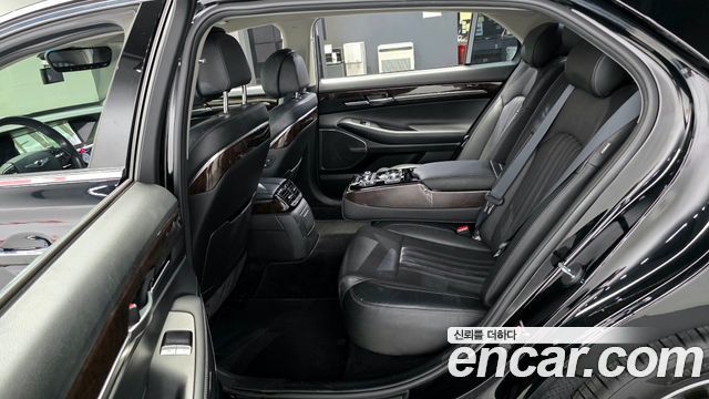 Genesis EQ900 2016 — photo 16